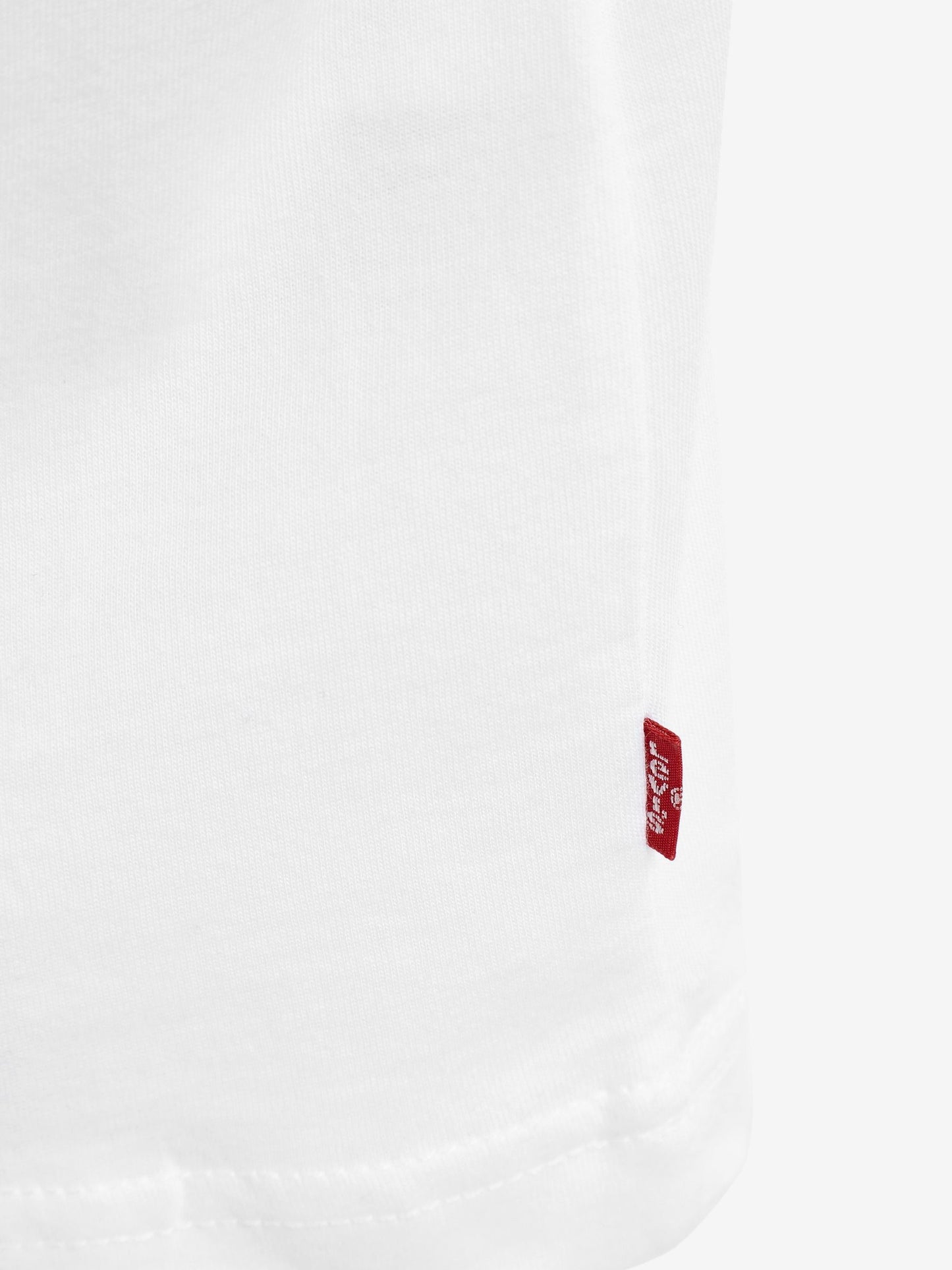 Dsiney Kidz - Levi's® White Cotton Short Sleeve T-Shirt image 6