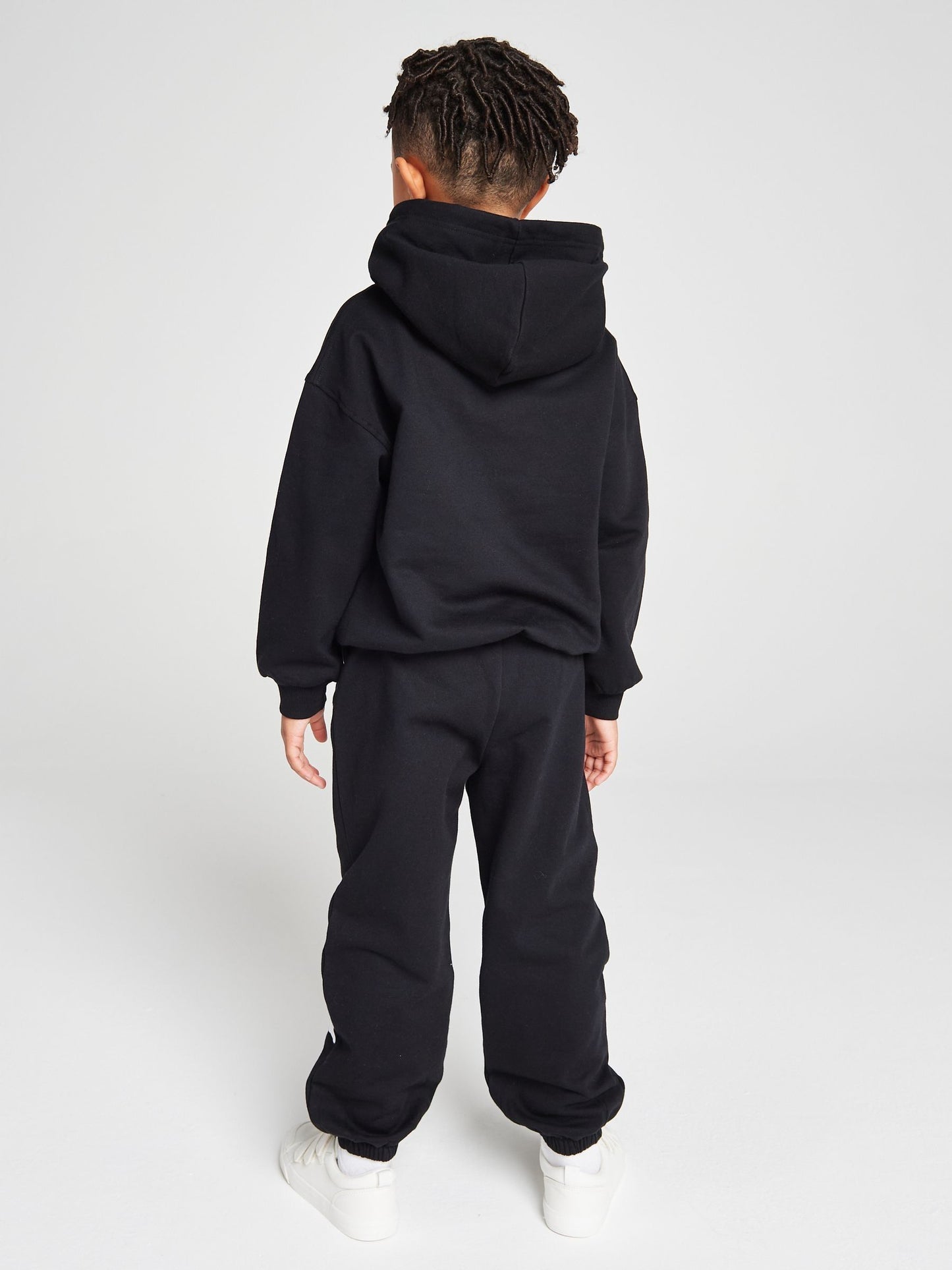 Dsiney Kidz - Brand Threads Black Sonic The Hedgehog Sweat Top & Jogger Set image 6