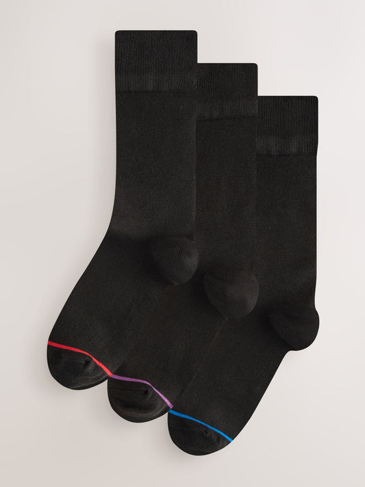 Black Light Weight Socks 3 Pack - image 1