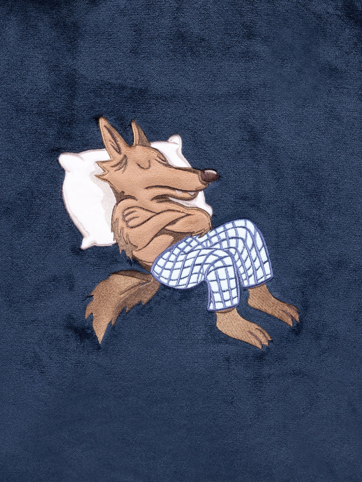 Chelsea Peers Blue Fleece Nap Bandit Wolf Print Blanket Hoodie - image 4