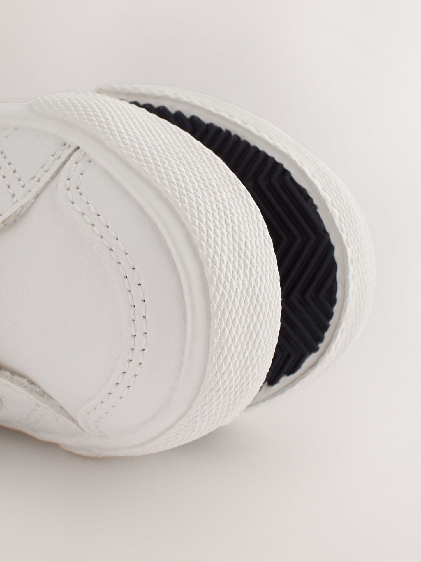 White Wide Fit (G) Two Strap Touch Fastening Trainers image 8