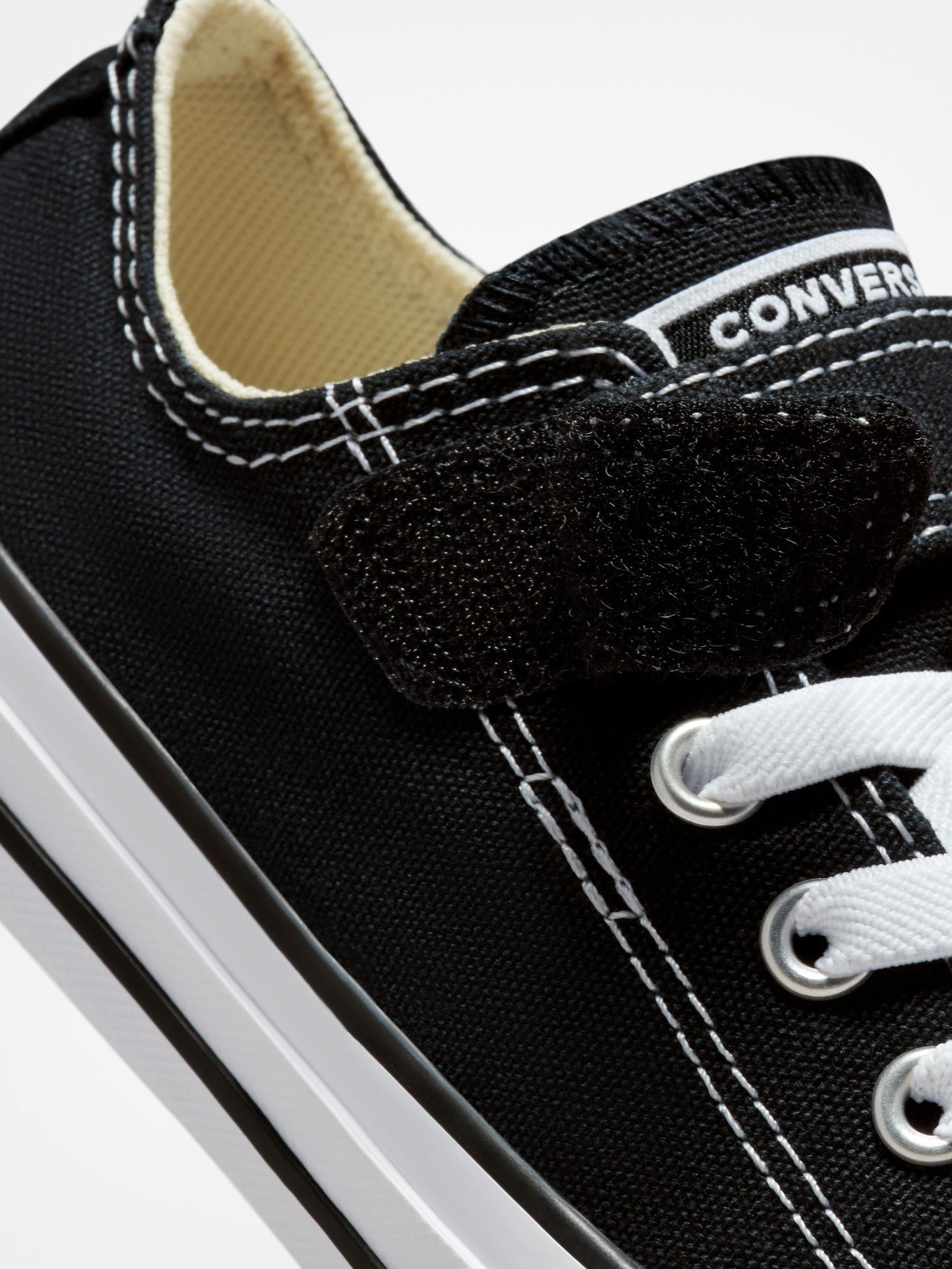 Converse Black 1V Chuck Ox Junior Trainers image 7