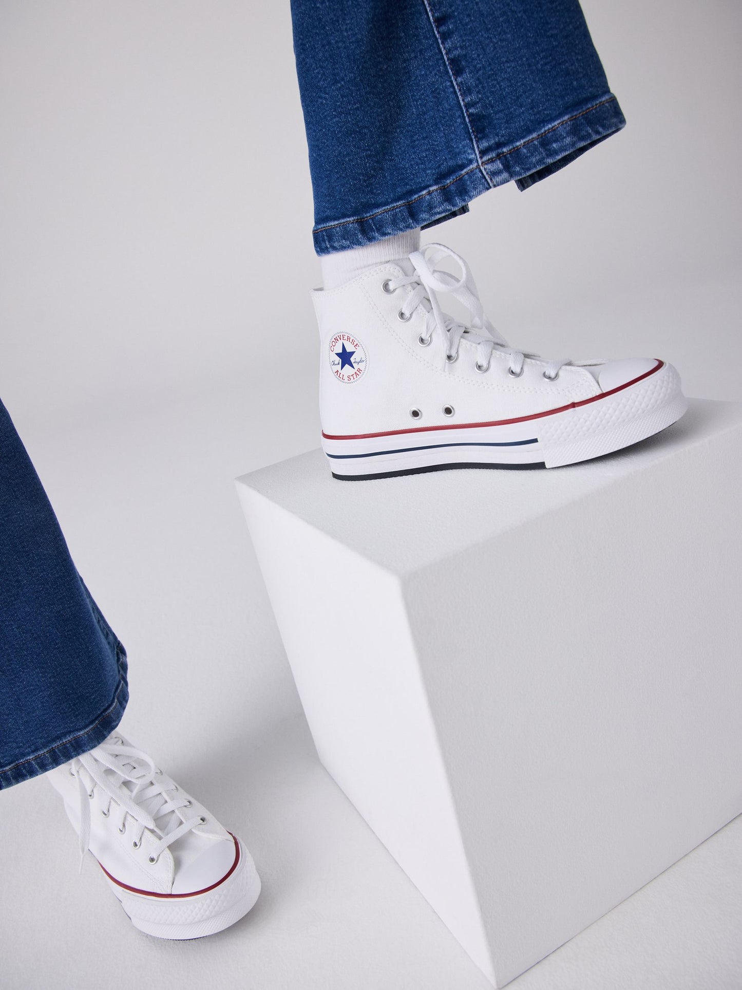 Converse White Eva Lift High Top Youth Trainers image 3