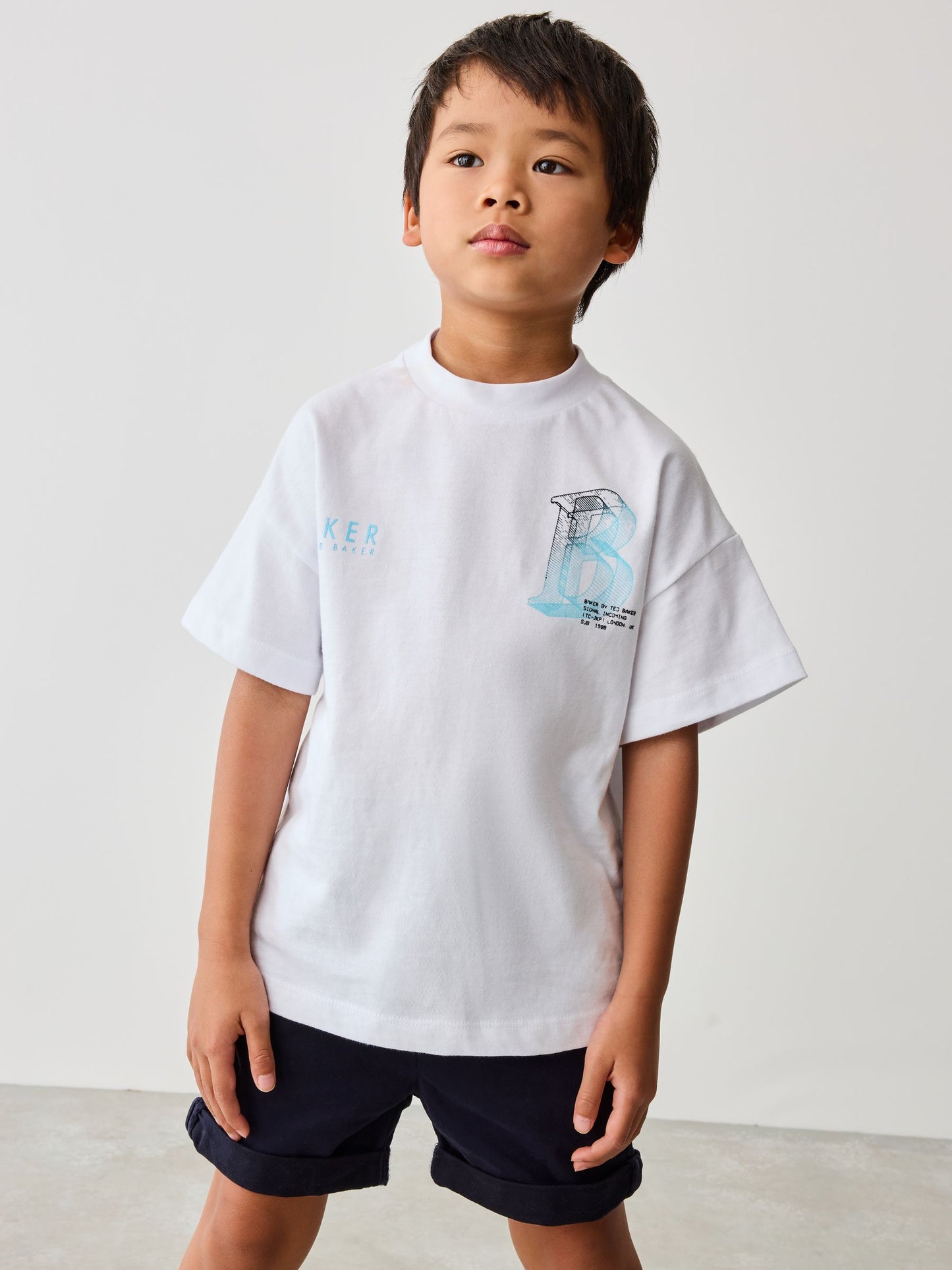 Baker by Ted Baker 100% Cotton Oversized Graphic White T-Shirt image 1