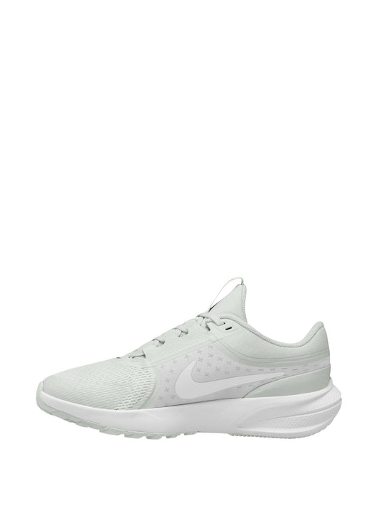 Nike White Youth Star Runner 5 Trainers image 2