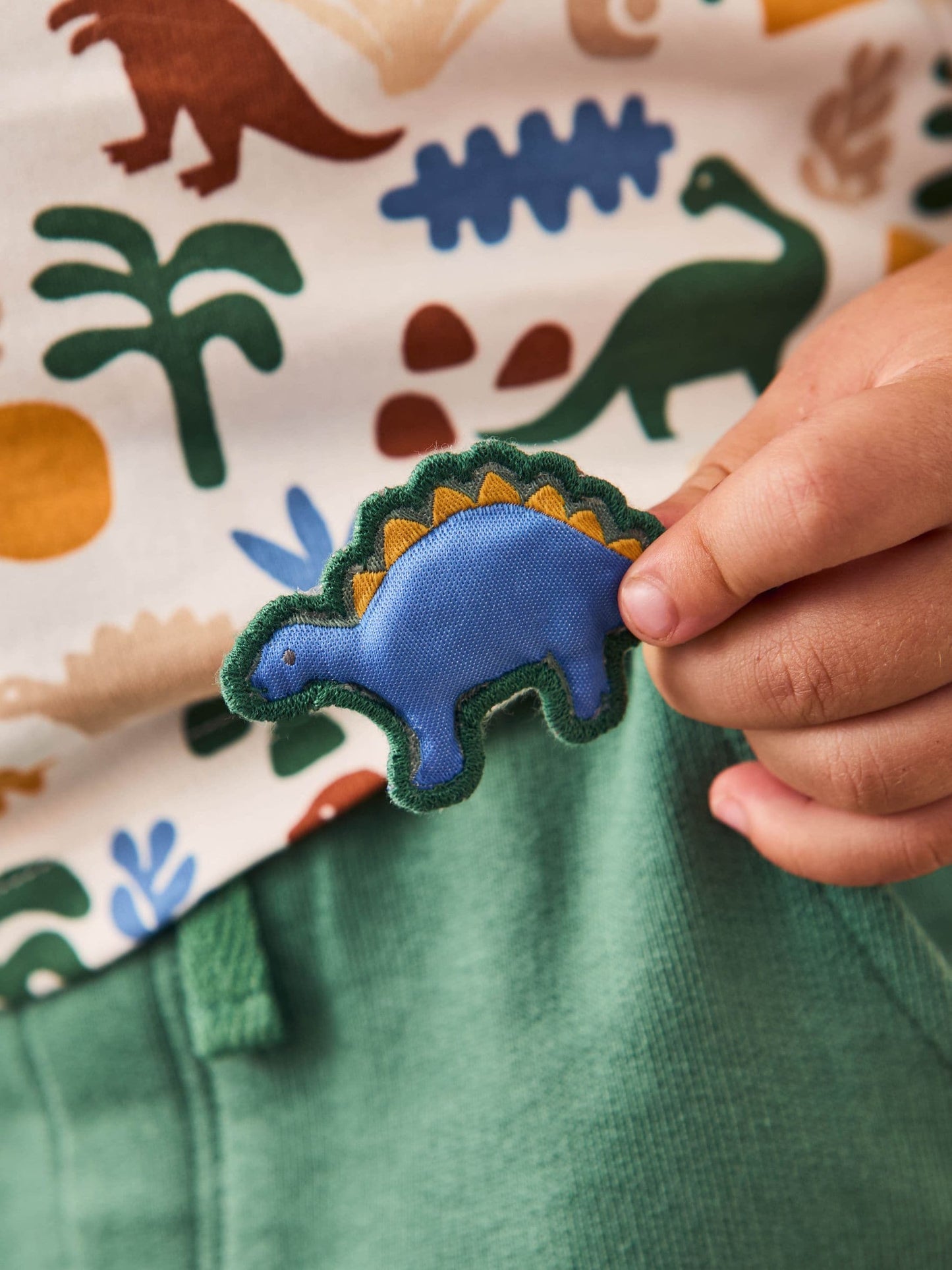 Dsiney Kidz - JoJo Maman Bébé Khaki Dino 2-Piece Printed T-Shirt & Short Set image 8