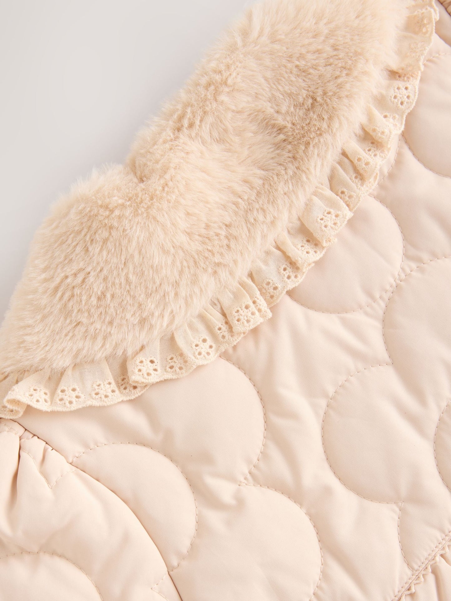 Neutral Oversized Collar Faux Fur Collar Quilted Baby Jacket (0mths-2yrs)