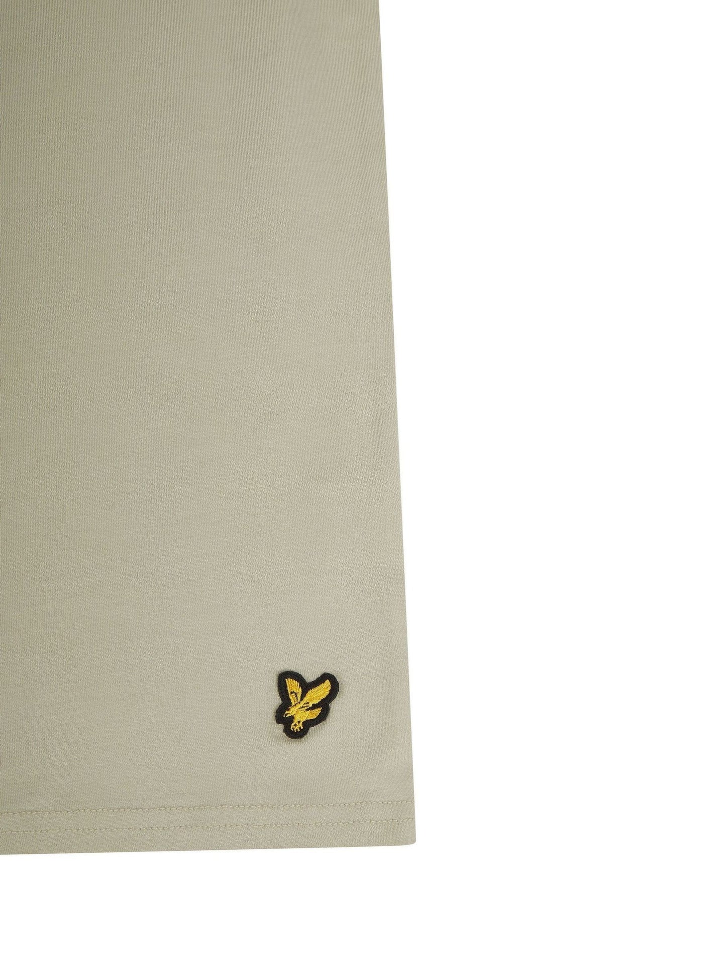 Dsiney Kidz - Lyle & Scott Grey Boys Onyx T-Shirt And Cuffed Pant Set image 4