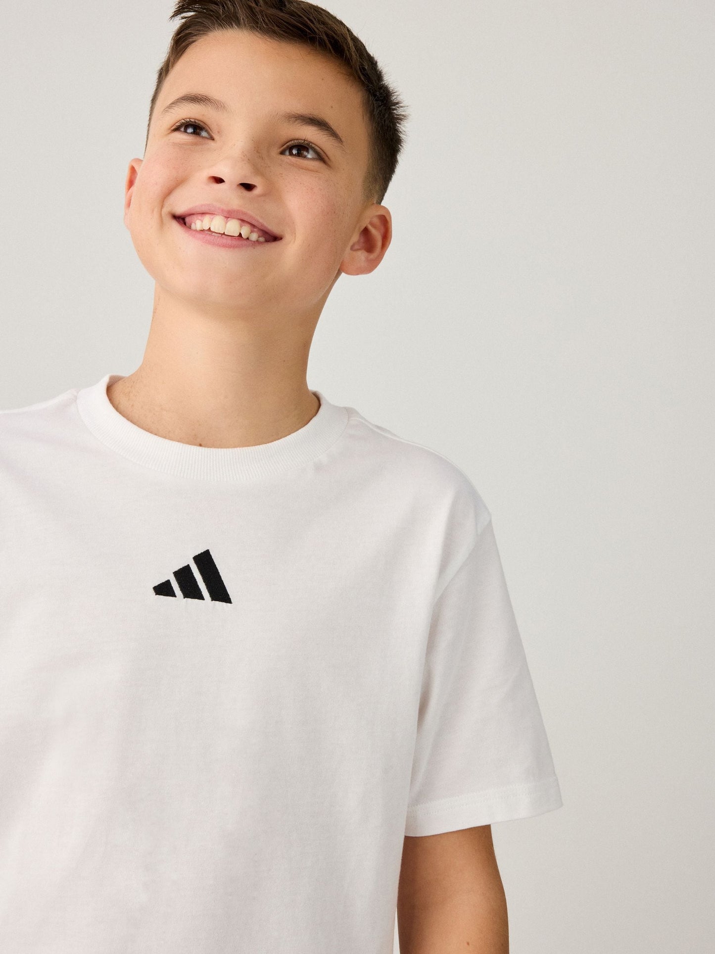 Dsiney Kidz - adidas White Essentials Kids T-Shirt image 5