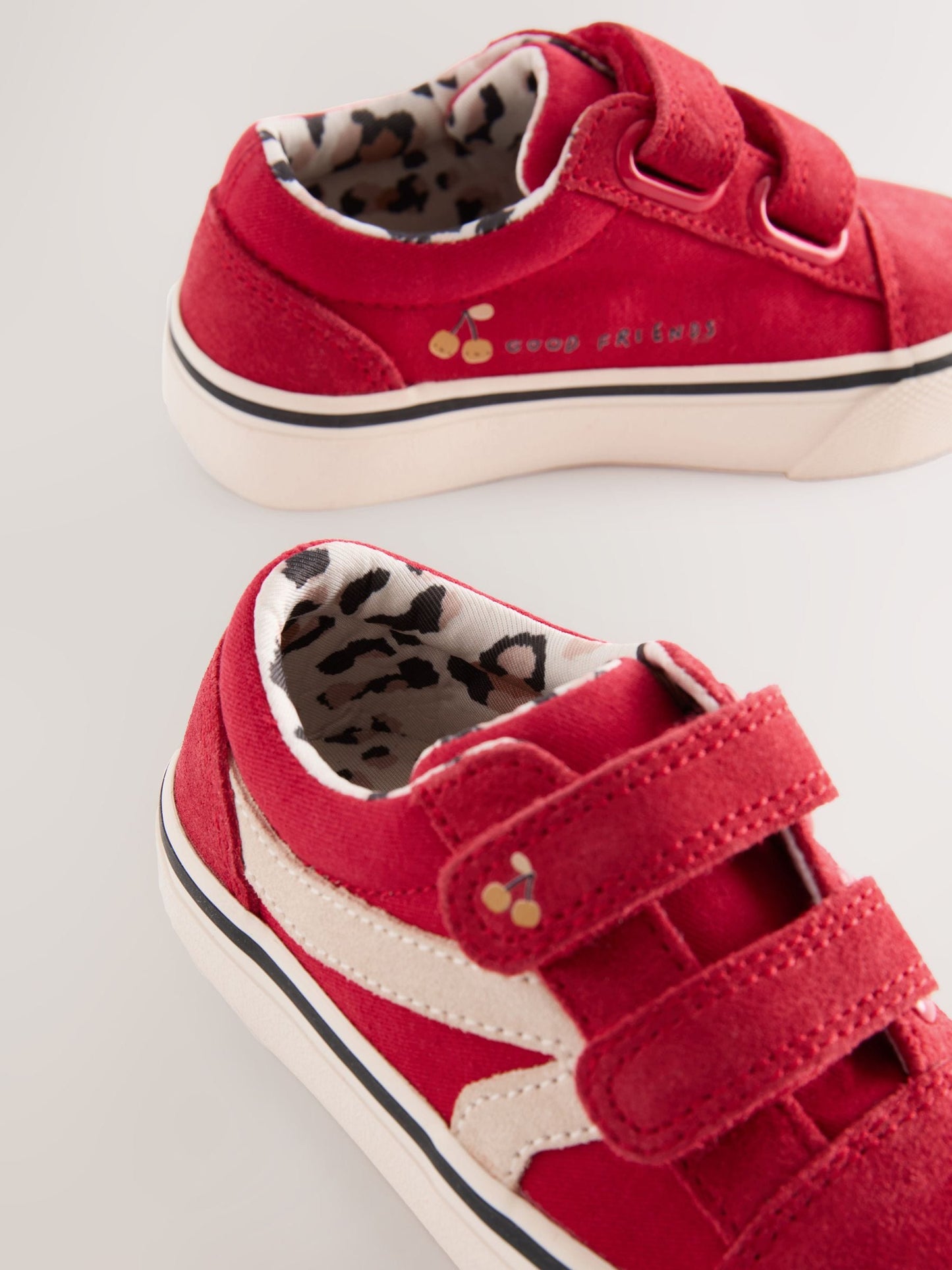 Red Standard Fit (F) Touch Fastening Trainers image 6