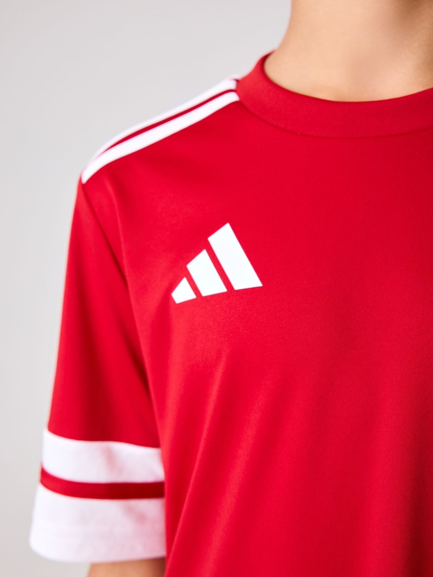 Dsiney Kidz - adidas Red Squadra 25 Kids Jersey image 4