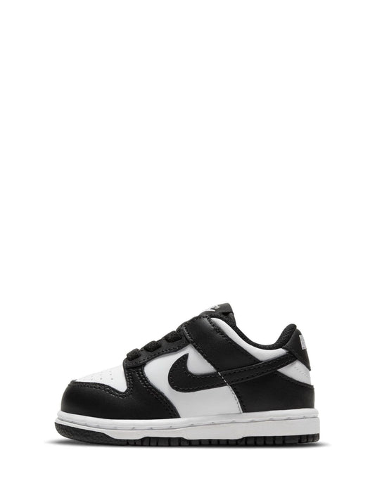 Nike Black/White Low Infant Dunk Trainers image 2