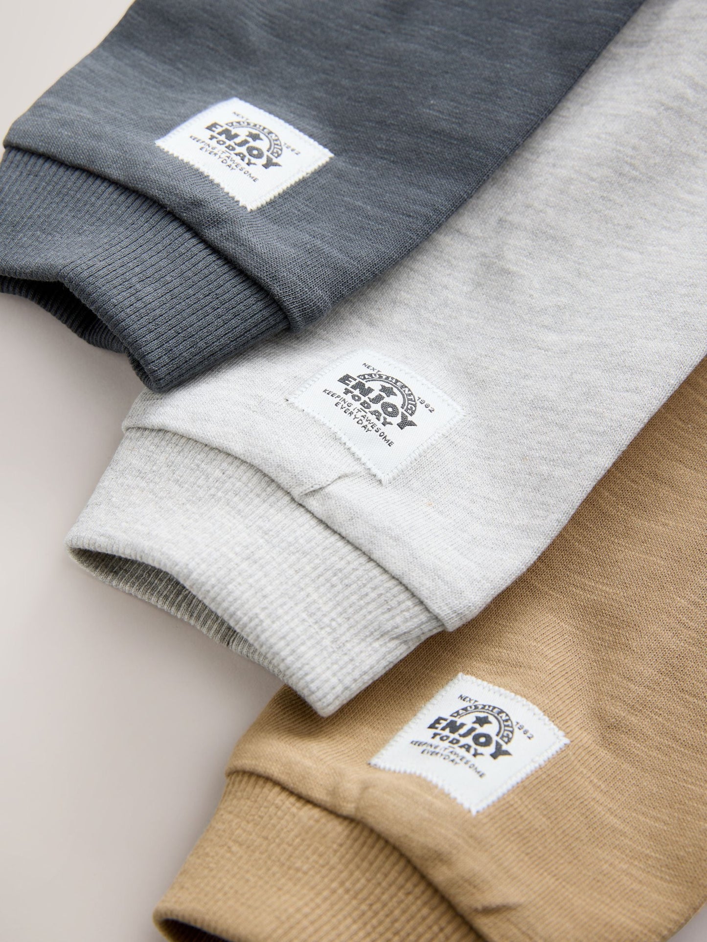Dsiney Kidz - Grey Long Sleeve Raglan T-Shirts 3 Pack (3mths-7yrs) image 3