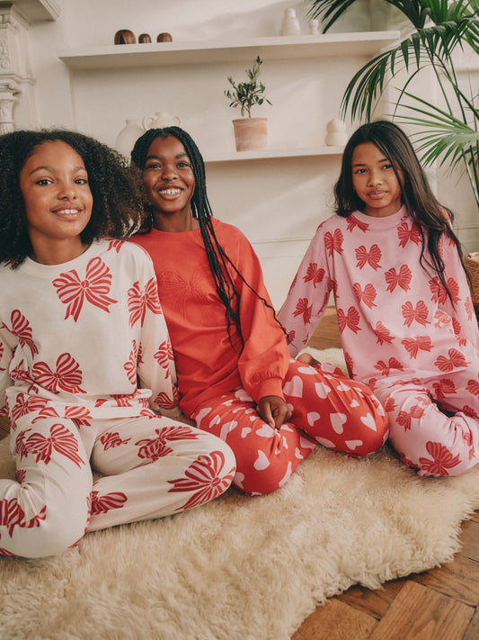 Red Bows/Hearts Joggers Pyjamas 3 Pack (3-16yrs)