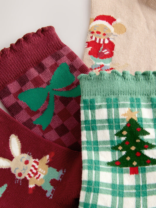 Red/Green and Cream Cotton Rich Christmas Character Ankle Socks 4 Pack image 3