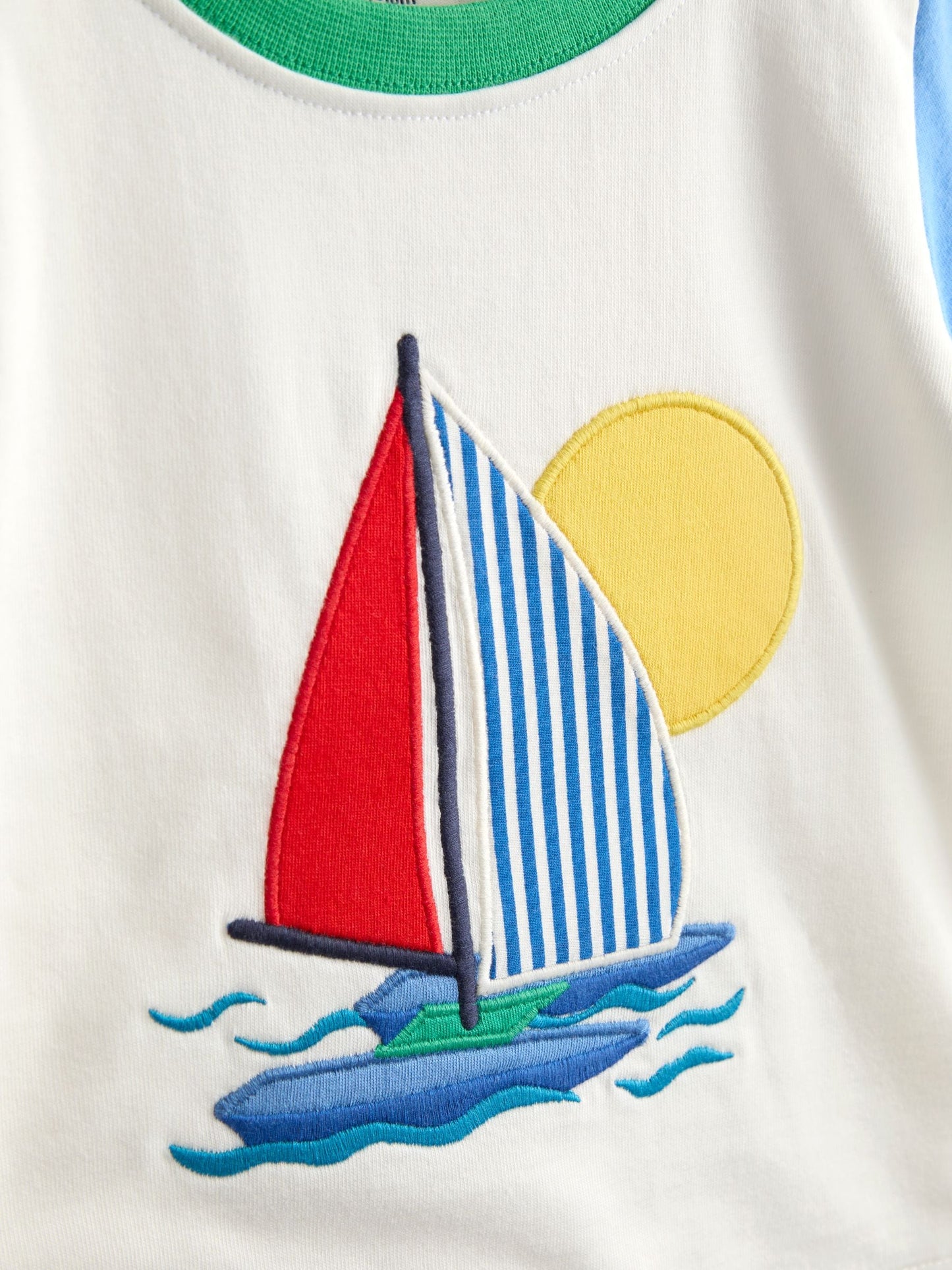 JoJo Maman Bébé Natural Boat Stripe Appliqué T-Shirt image 4