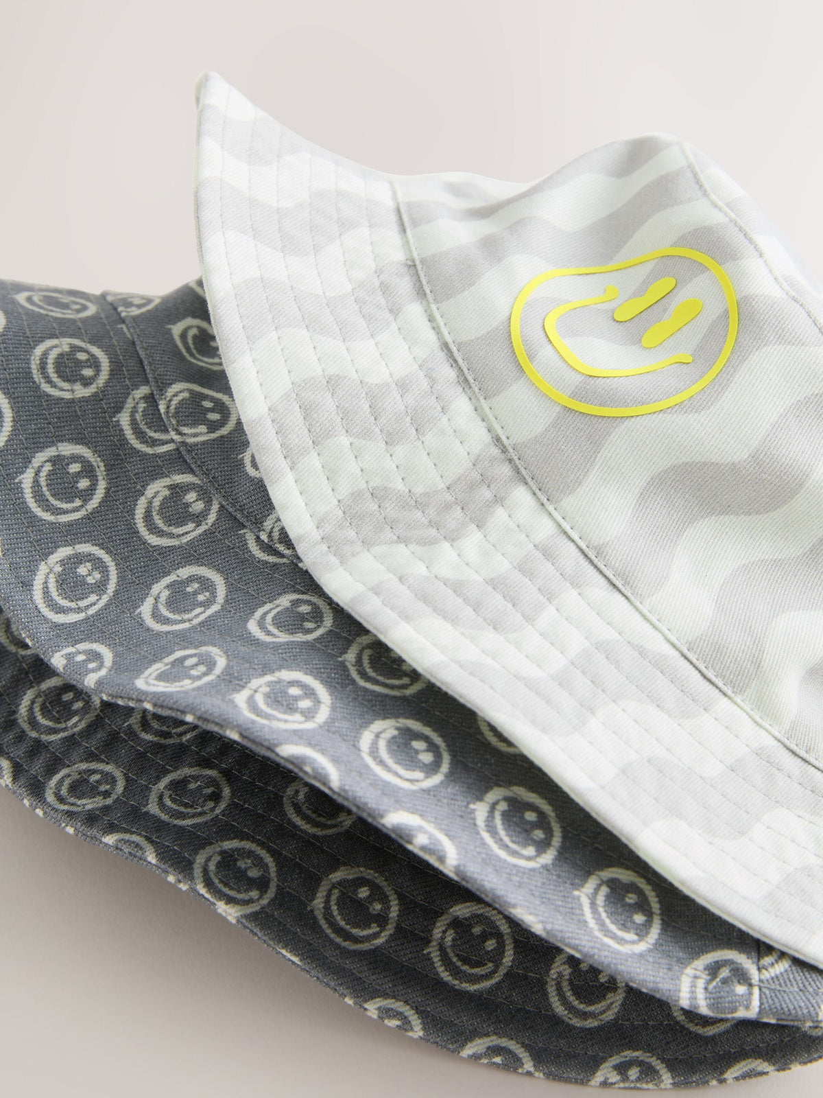 Grey Face/Wavey Stripe Bucket Hats 2 Pack (3mths-13yrs) image 5