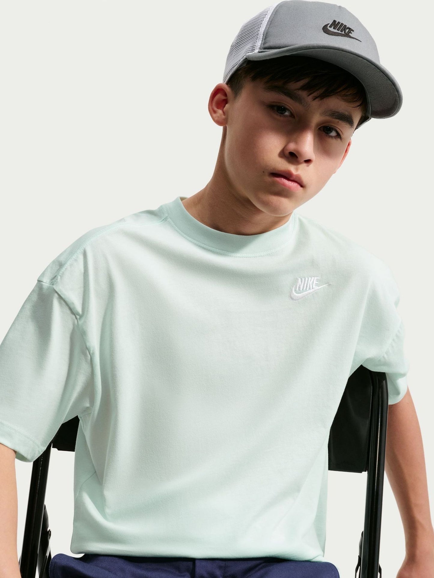 Dsiney Kidz - Nike Barely Green Oversized Futura T-Shirt image 5