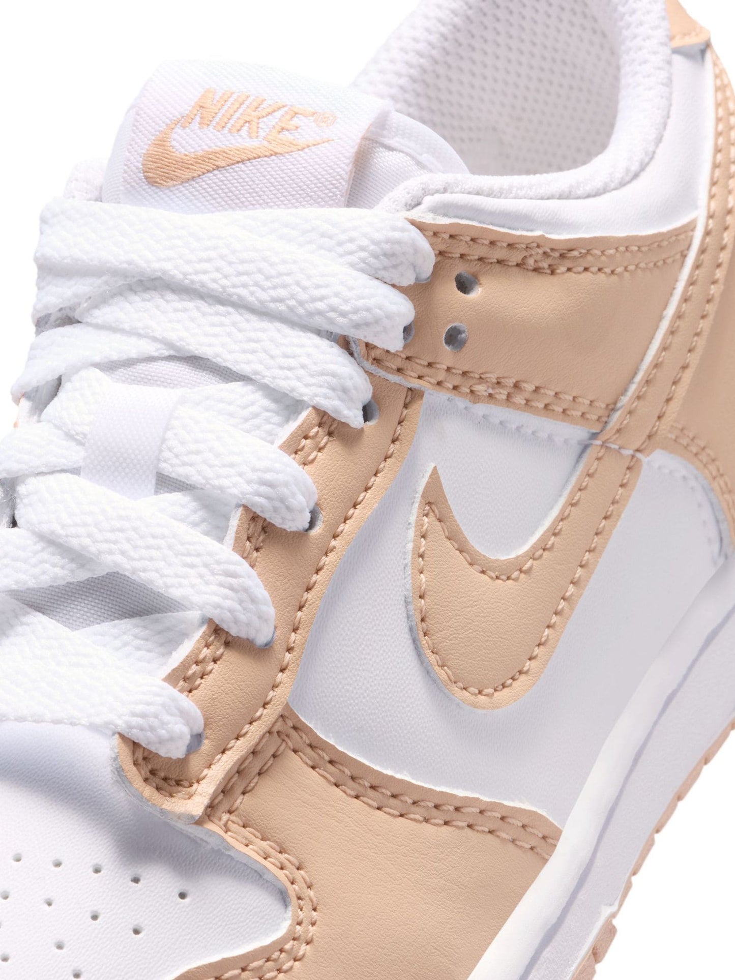 Nike White Junior Dunk Low Trainers image 8