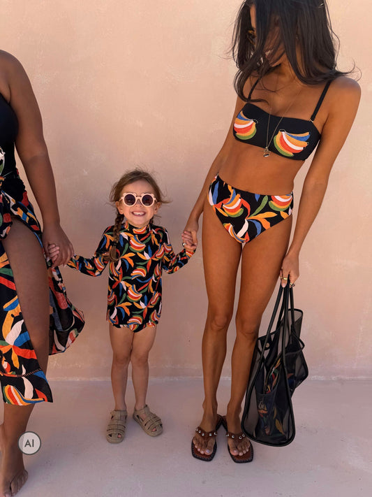 Dsiney Kidz - Never Fully Dressed Black Banana Print Sunsafe Long Sleeve Rash Vest and Swim Set image 2