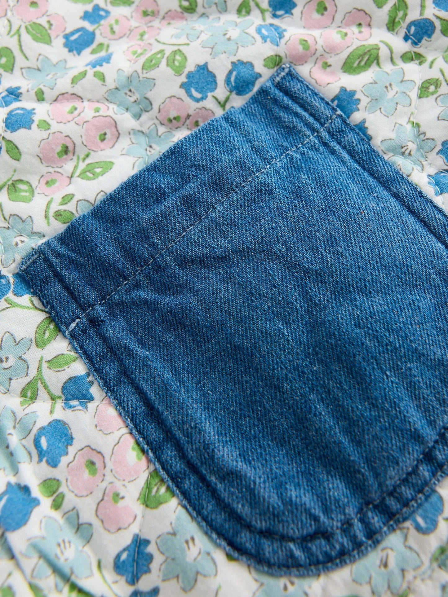 Dsiney Kidz - Boden Blue Pretty Quilted Gilet image 3