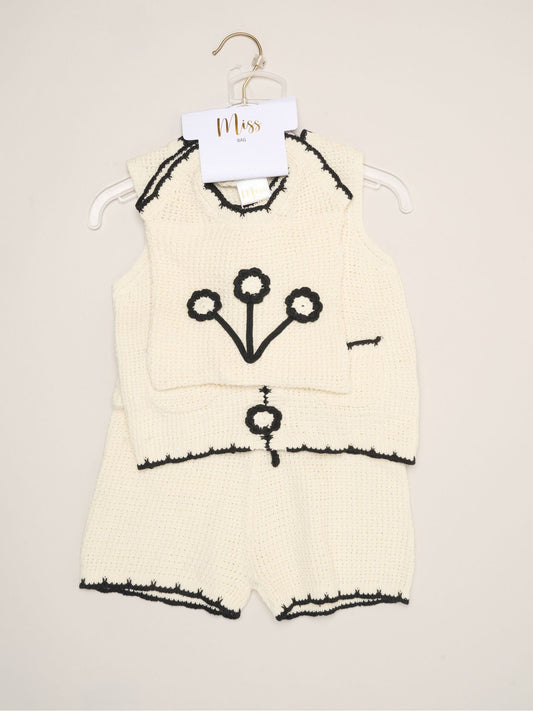 Dsiney Kidz - Miss White Retro Crochet Set With Vest Top, Shorts & Bag 3 Piece image 2