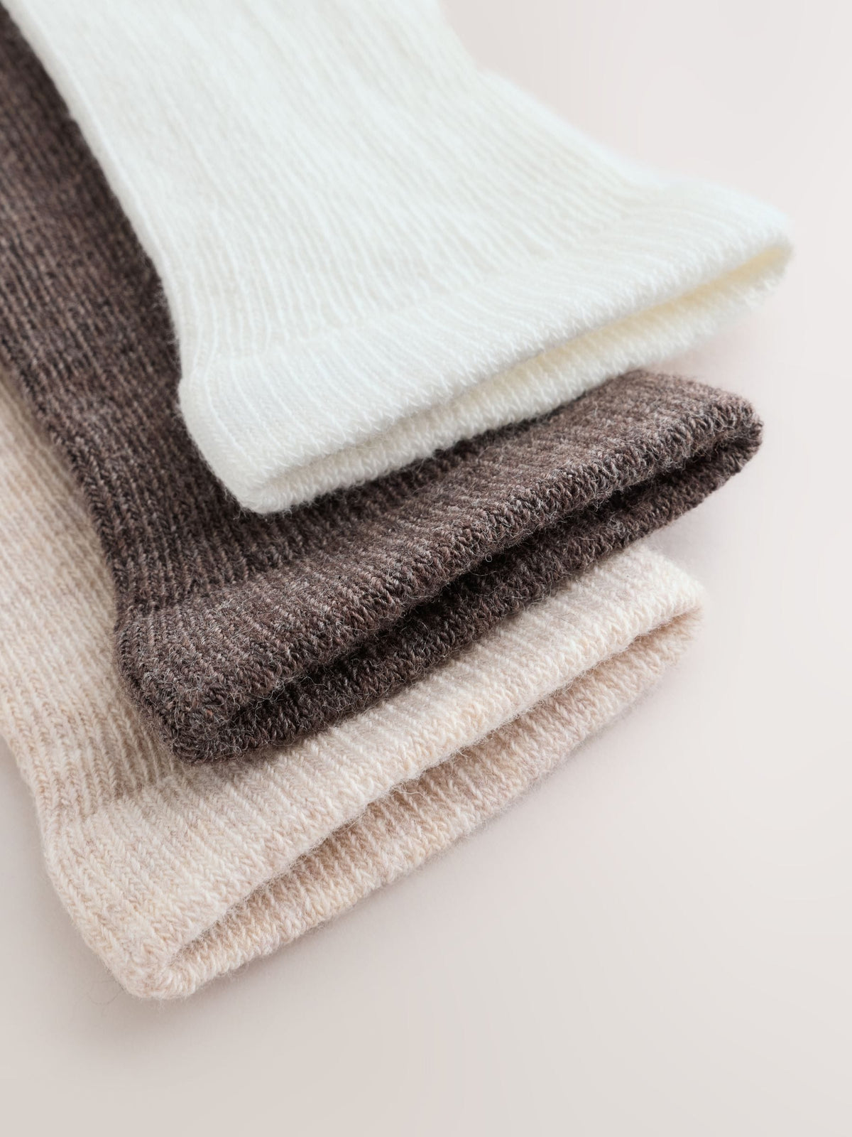 Dsiney Kidz - Neutral Knee High Baby Socks 3 Pack image 3
