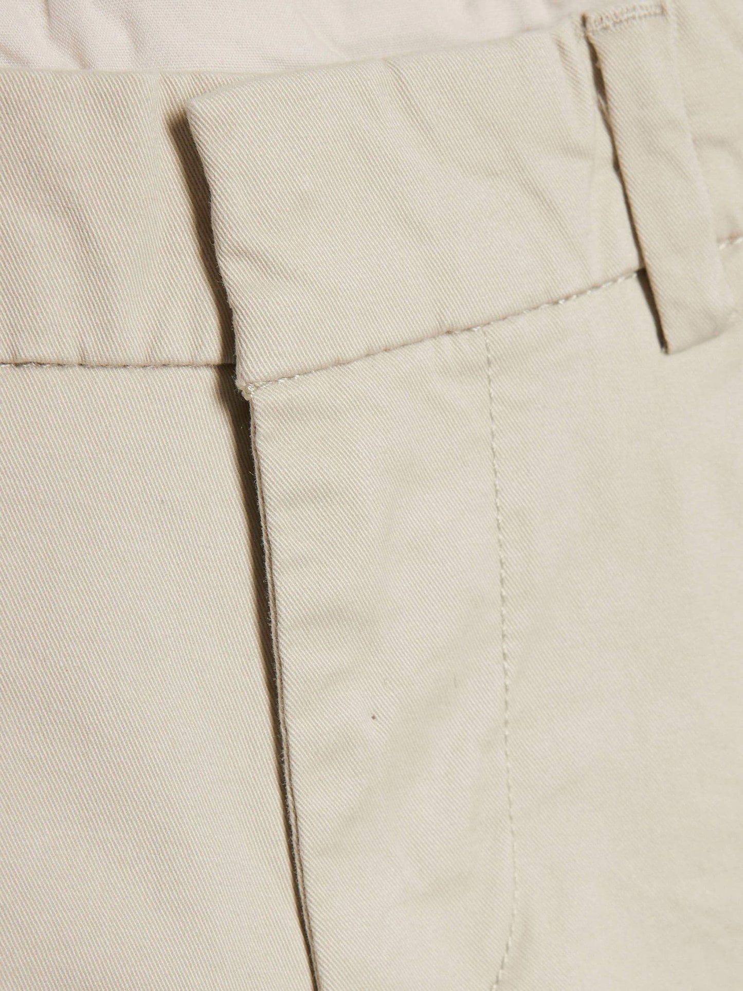 Dsiney Kidz - River Island White Short Sleeve Shirt & Chino Shorts Set image 5