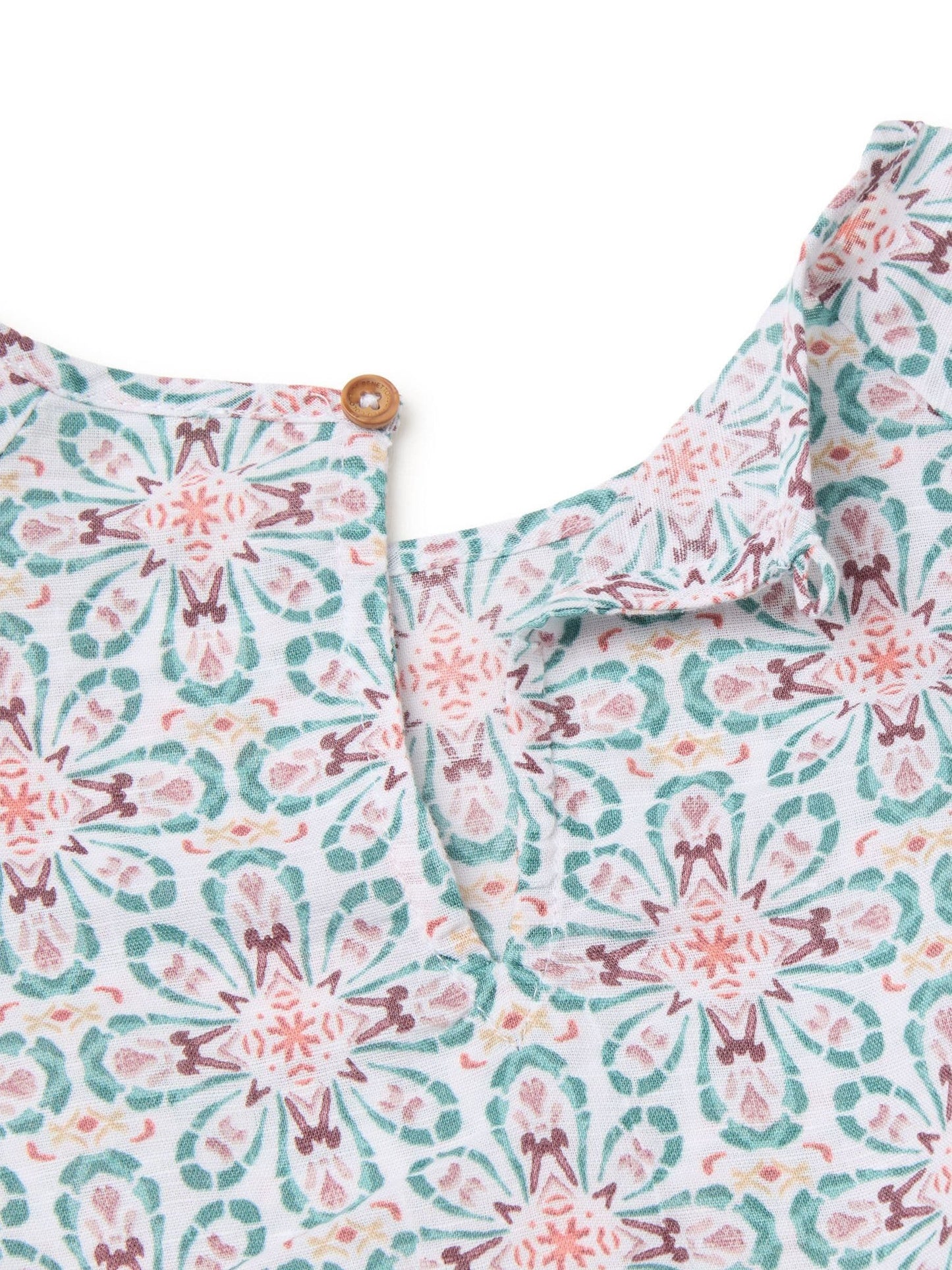 Dsiney Kidz - Benetton White All Over Print Blouse image 3