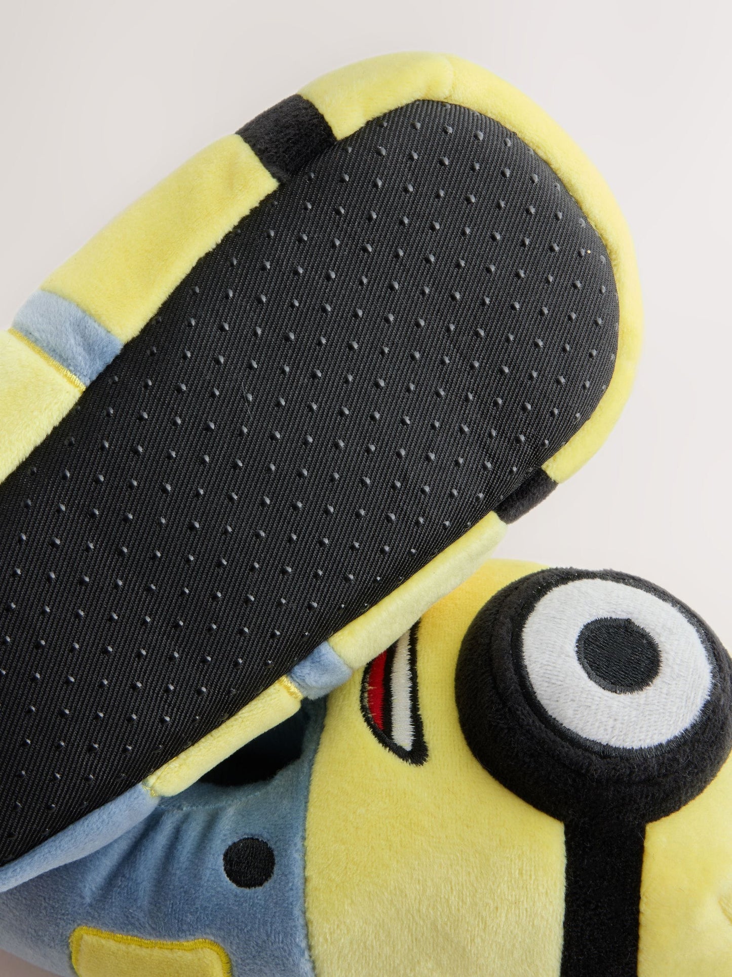 Dsiney Kidz - Yellow Minions Novelty Slippers image 6