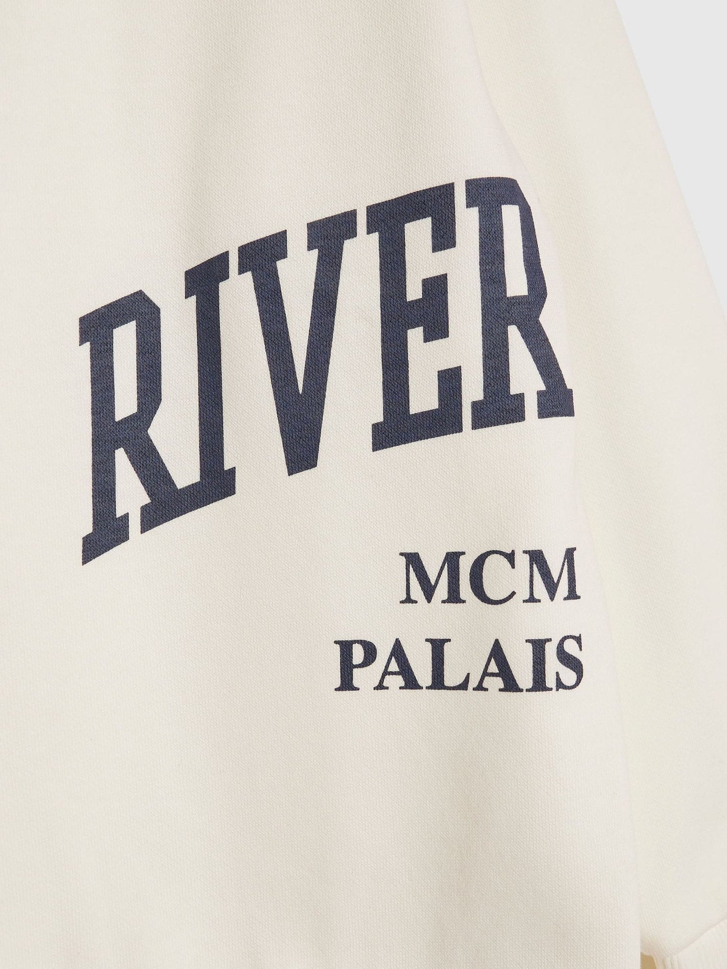 Dsiney Kidz - River Island Cream River Branded Sweashirt & Shorts Set image 3