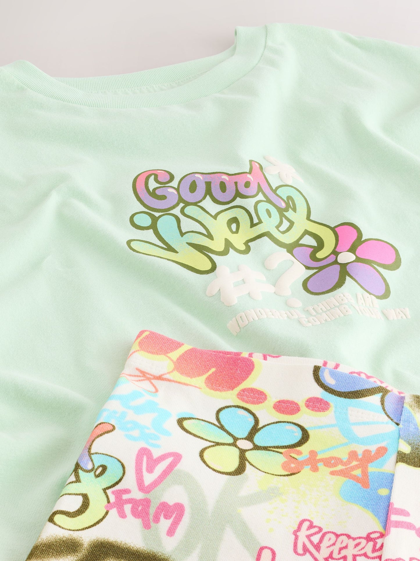 Dsiney Kidz - Green Graffiti T-Shirt and Cycling Shorts Set (3-16yrs) image 11