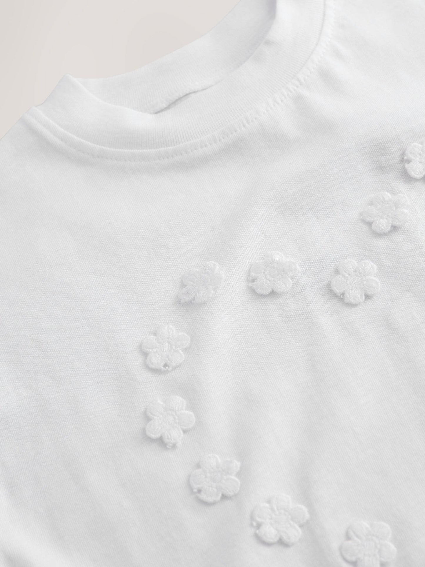 Dsiney Kidz - Ecru White Short Sleeve Heart Embroidered Top (3mths-7yrs) image 7