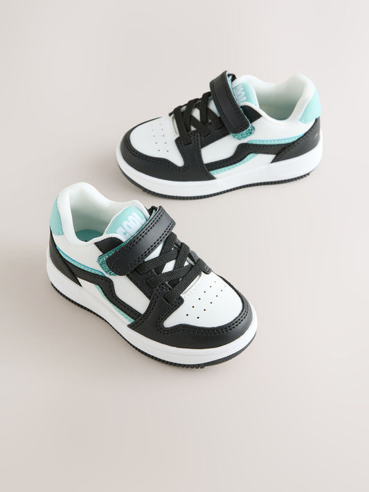 Black/White Touch Fastening Elastic Lace Trainers image 2