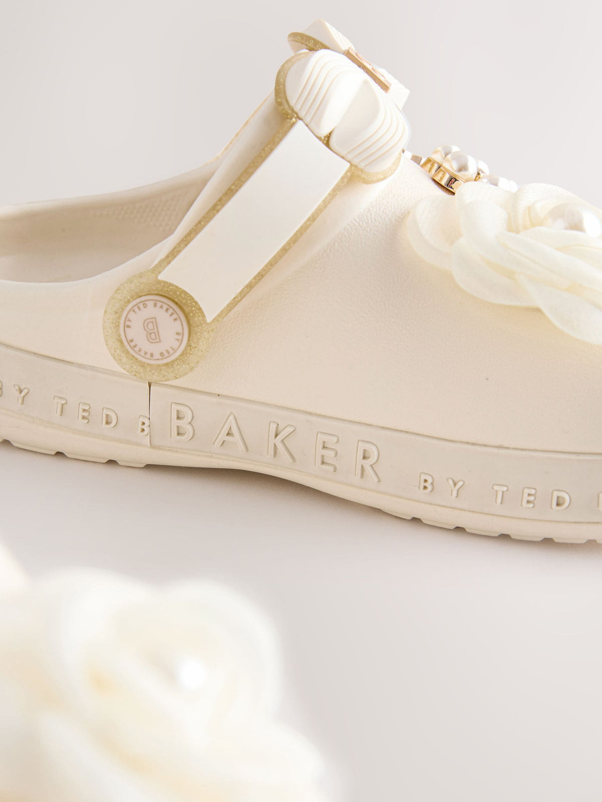 Baker by Ted Baker Ivory Bow Charm Clog Sandals image 4