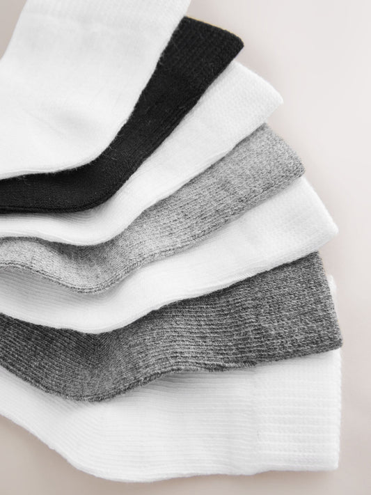 Black/White Baby Socks 7 Pack (0mths-2yrs) image 3