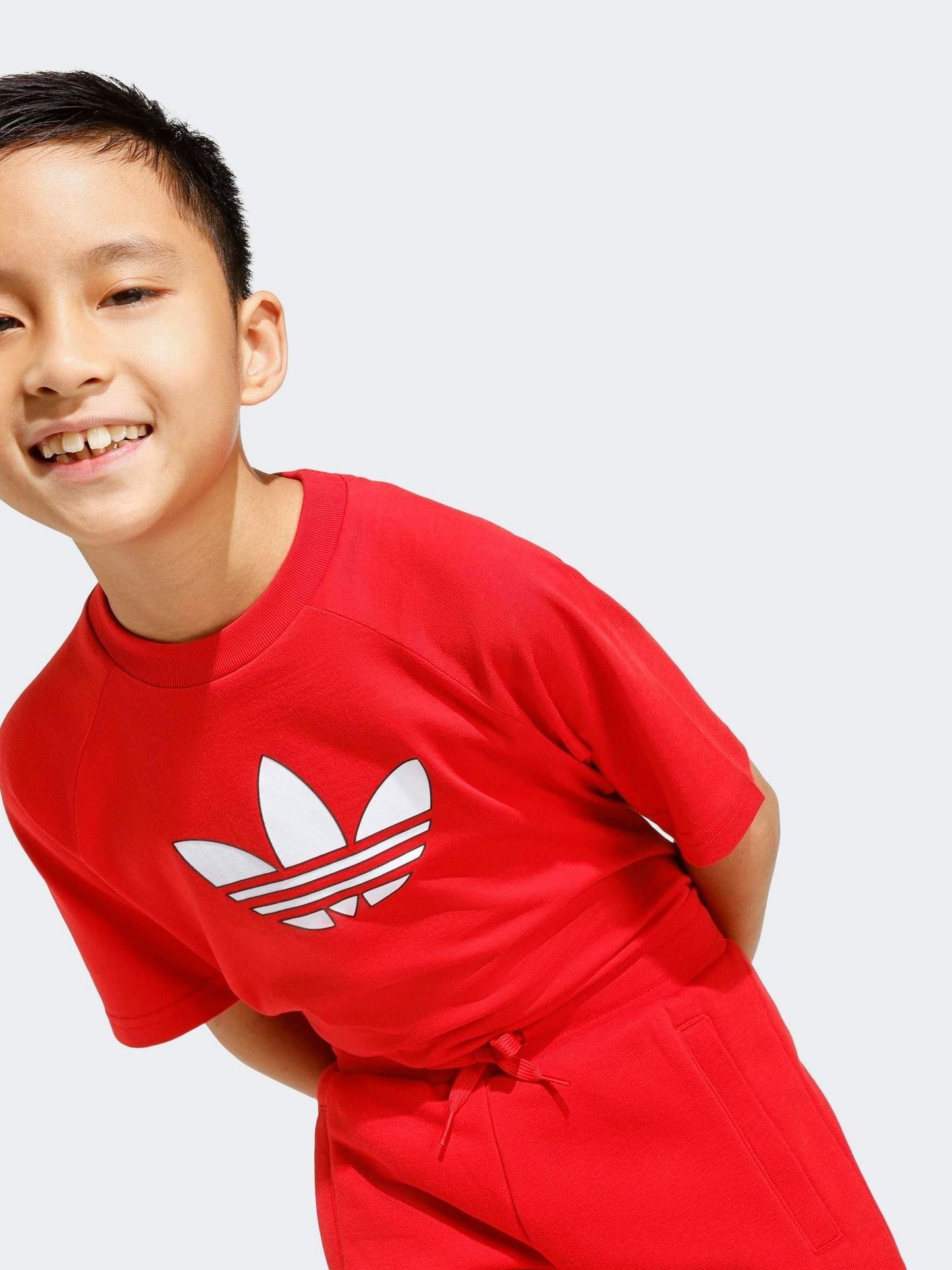 adidas Originals Red Trefoil T-Shirt and Shorts Little Kids Set image 5