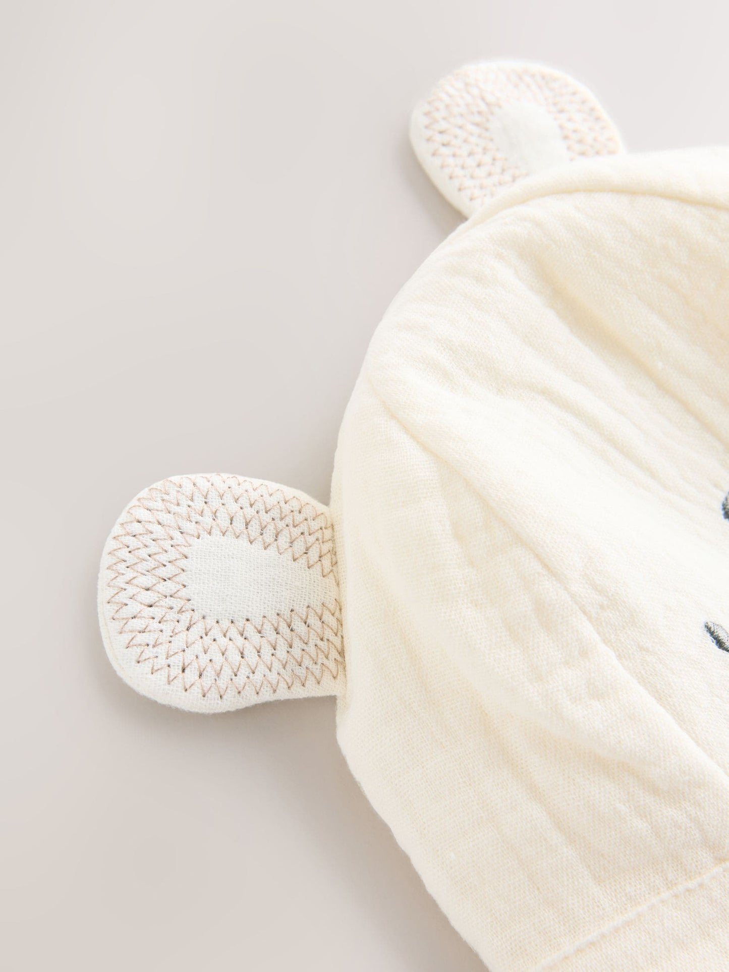 Neutral Bear Baby Bucket Hat image 3