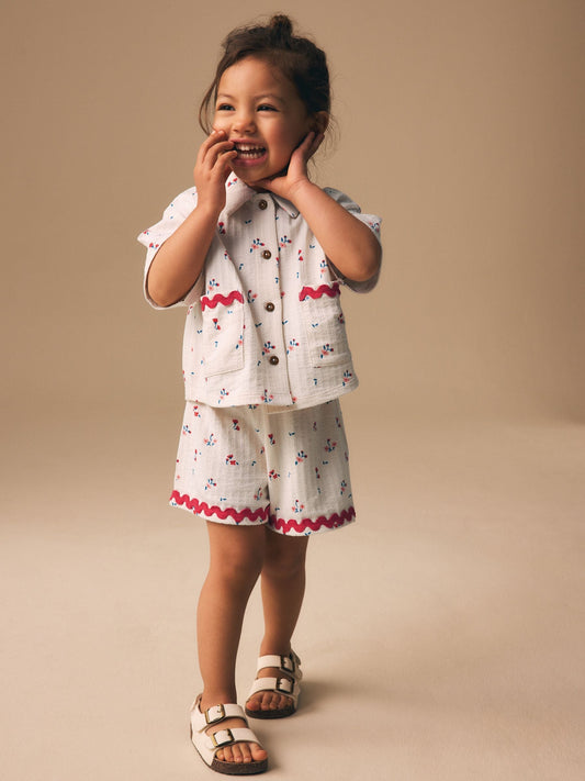 Dsiney Kidz - Ecru White Ditsy Flower Short Sleeve Button Shirt and Shorts Set (3mths-7yrs) image 2
