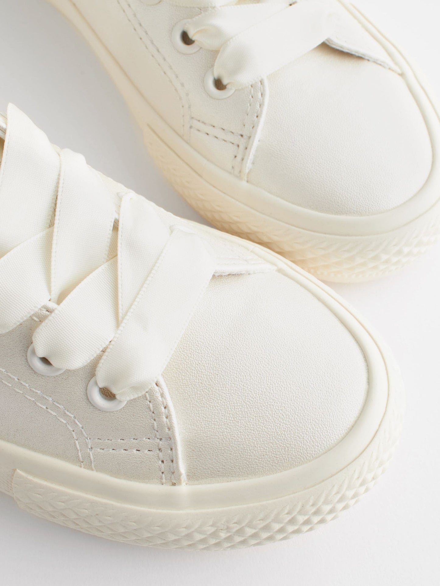 White Occasion Tulle Lace-Up Trainers image 8