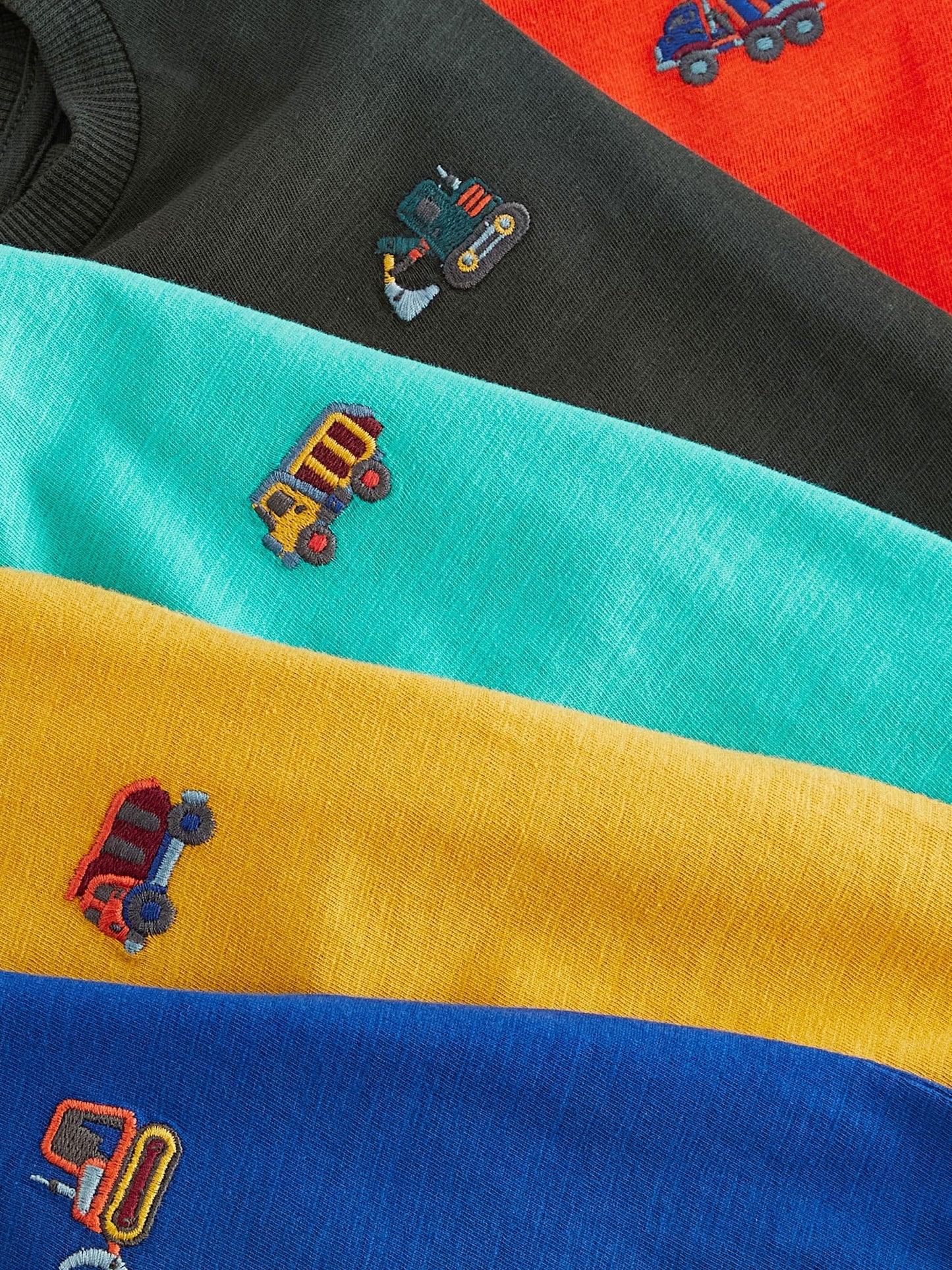 Red/Green Relaxed Fit Short Sleeve T-Shirts 5 Pack (3mths-7yrs) image 8