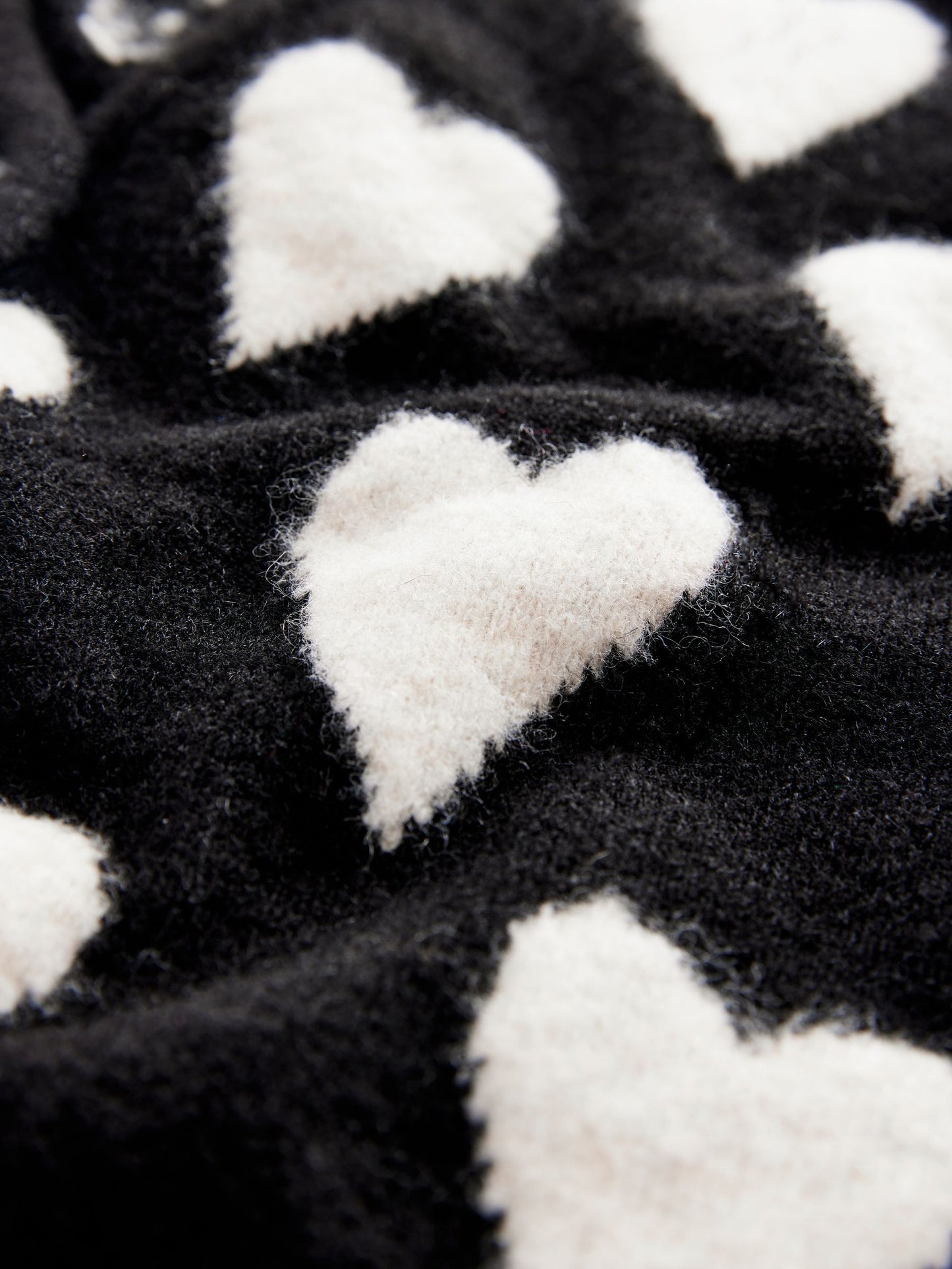 Dsiney Kidz - smALLSAINTS Black Amore Heart Girls Long Knitted Cardigan image 9