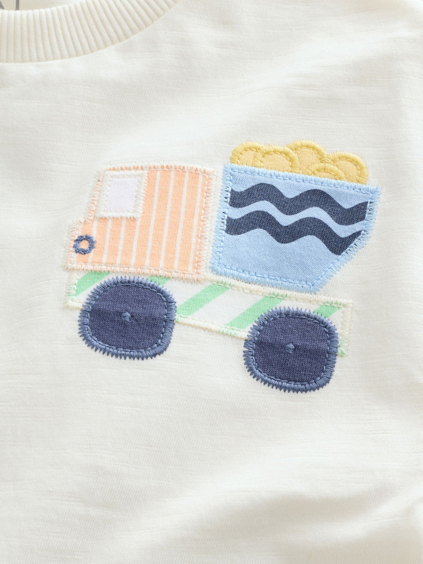 Neutral Digger Trio Short Sleeve Appliqué T-Shirt (3mths-7yrs) image 8