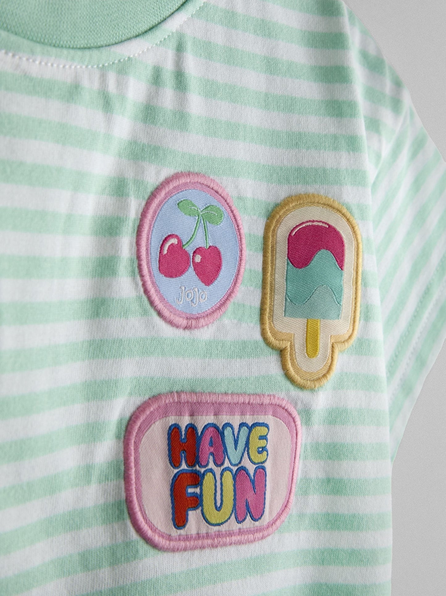 Dsiney Kidz - JoJo Maman Bébé Blue Ice Cream Patch T-Shirt image 3