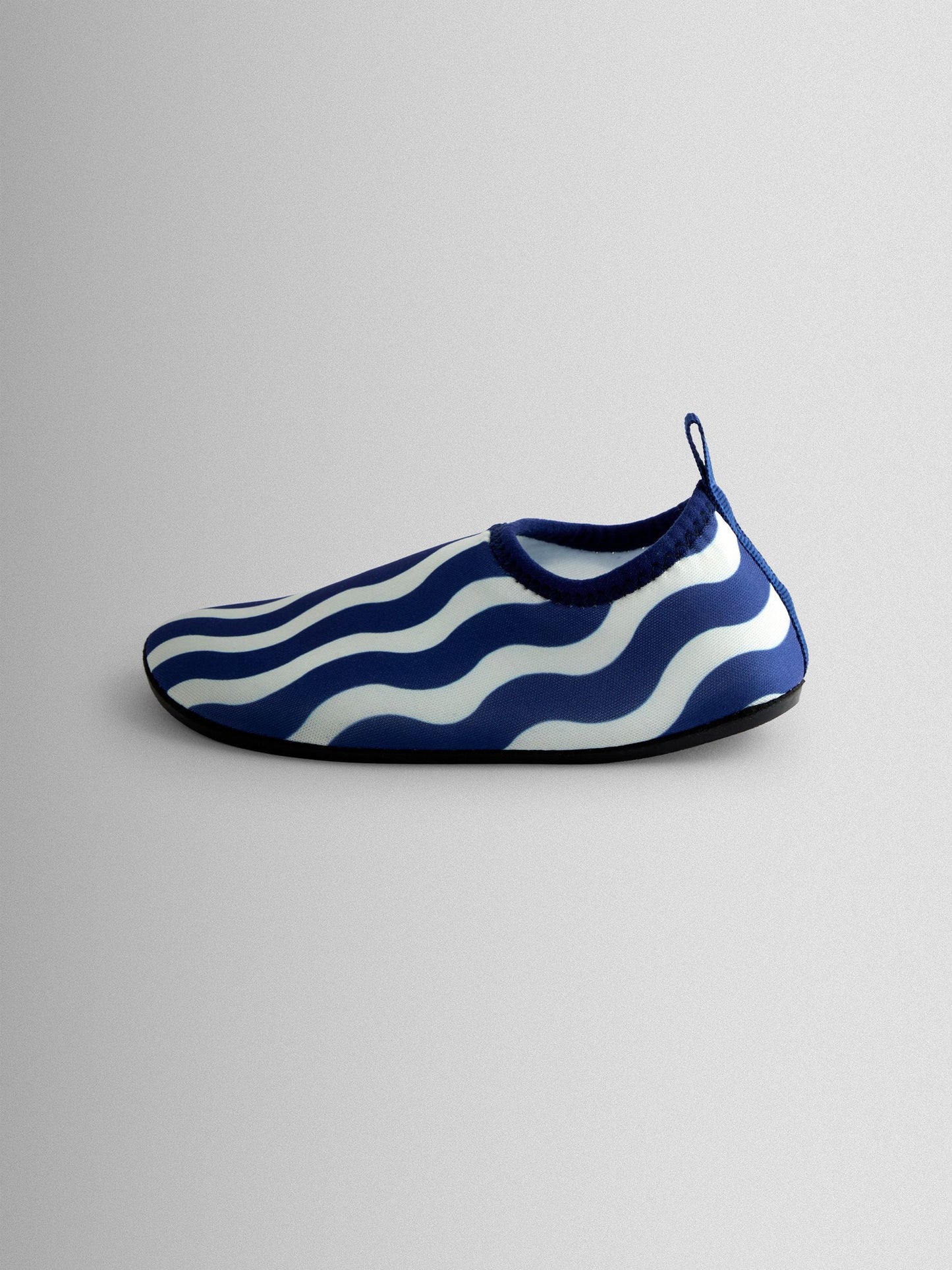 JoJo Maman Bébé Blue Wavy Water Shoes image 4