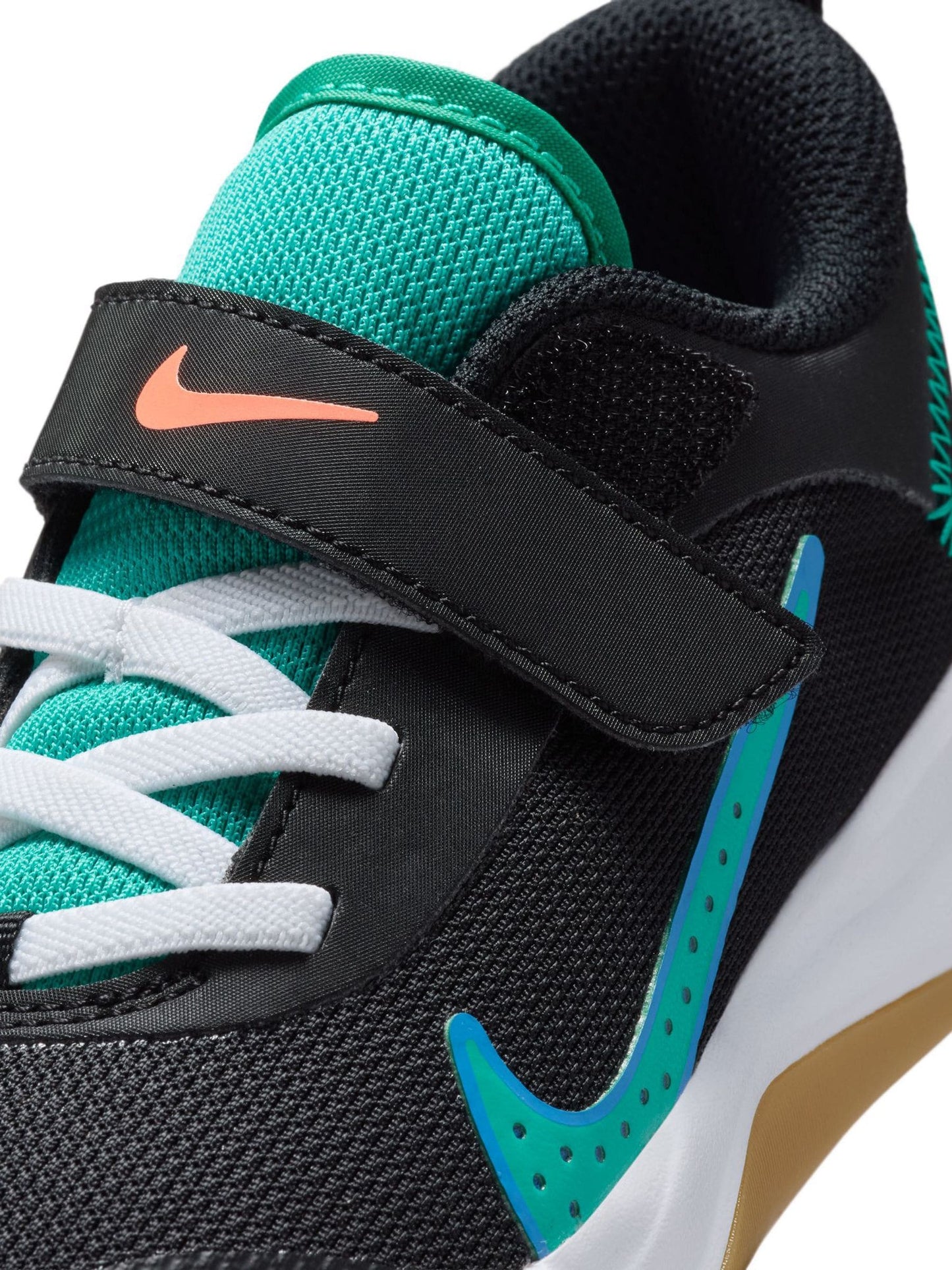 Nike Black/Green Junior Omni Court Trainers image 6