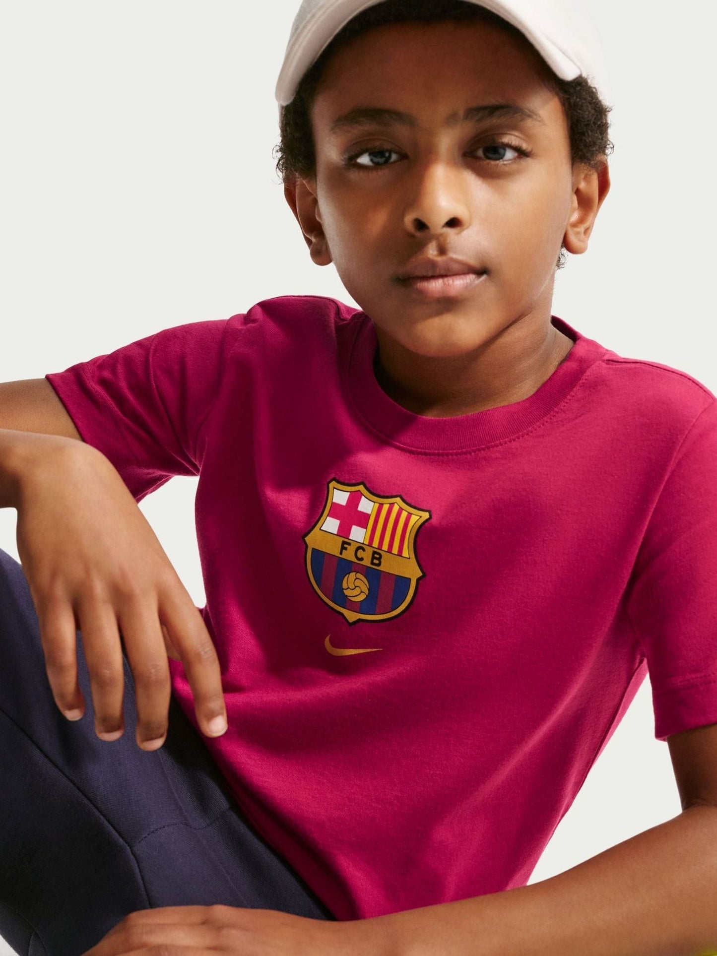 Dsiney Kidz - Nike Red Youth FC Barcelona Crest T-Shirt image 5