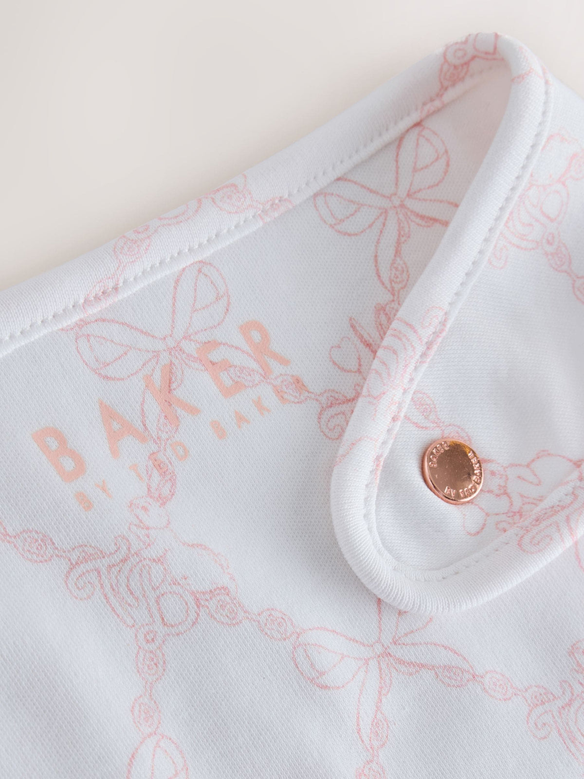 Baker by Ted Baker White/Pink 2 Pack Printed Bibs - image 5
