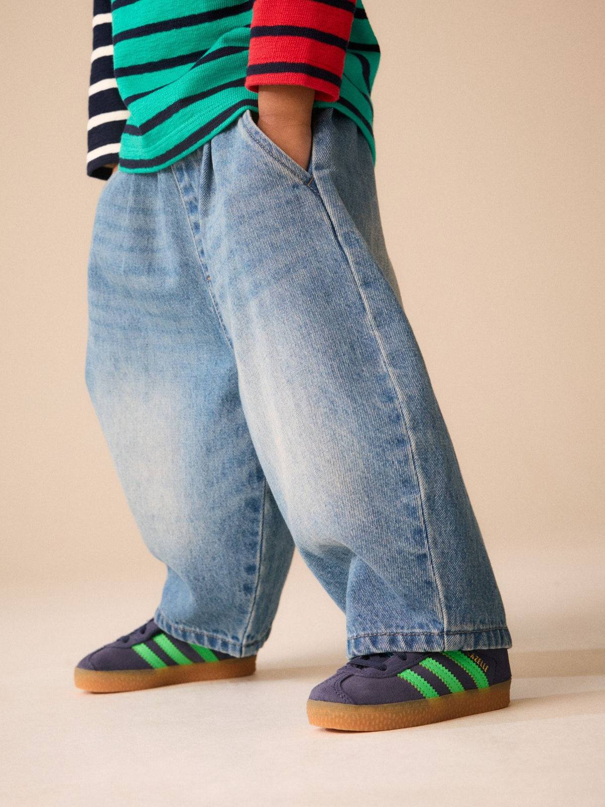 Mid Blue Tint Wide Barrel Jeans (3mths-7yrs) - image 4