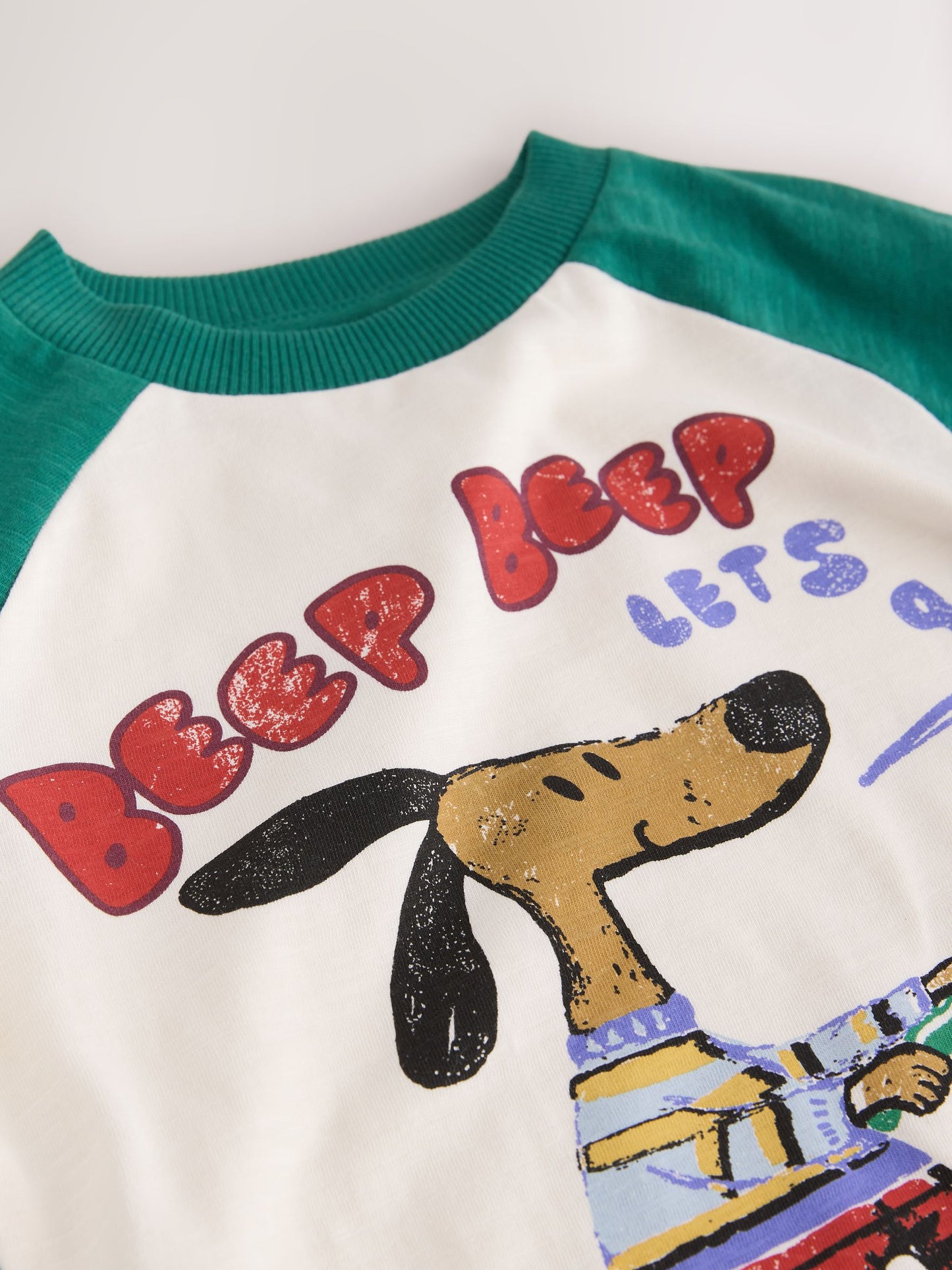 Dsiney Kidz - Green/Ecru Ragan Dog Long Sleeve Graphic T-Shirt (3mths-7yrs) image 7